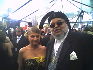 Don Mizell On the Green Carpet with Fergie of the Blackeyed Peas